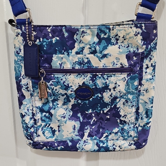 Coach Handbags - Coach Y2K Nylon Abstract Blue and White Crossbody Bag